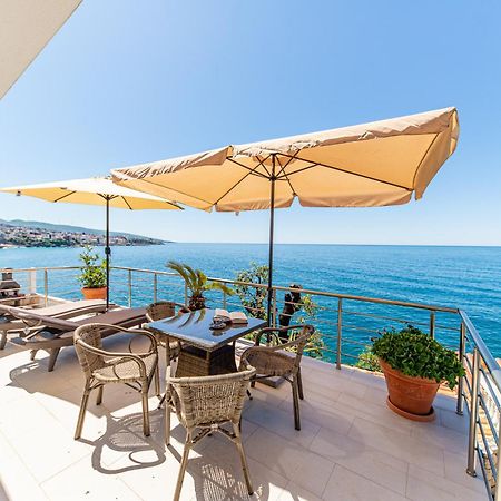 Vila Dora Dobra Voda Luaran gambar
