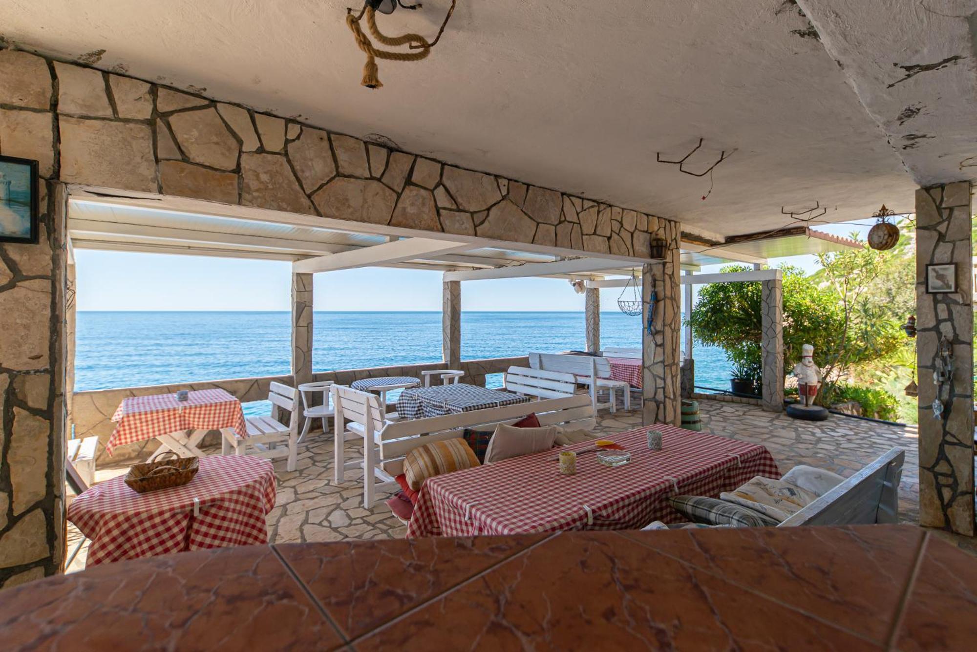 Vila Dora Dobra Voda Luaran gambar